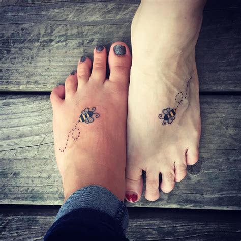 31 Beautifully Mother Daughter Tattoo Ideas Pictures