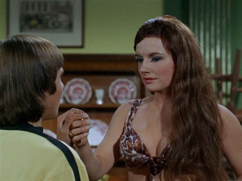 Kelly Jean Peters | Sunshine Factory | Monkees Fan Site