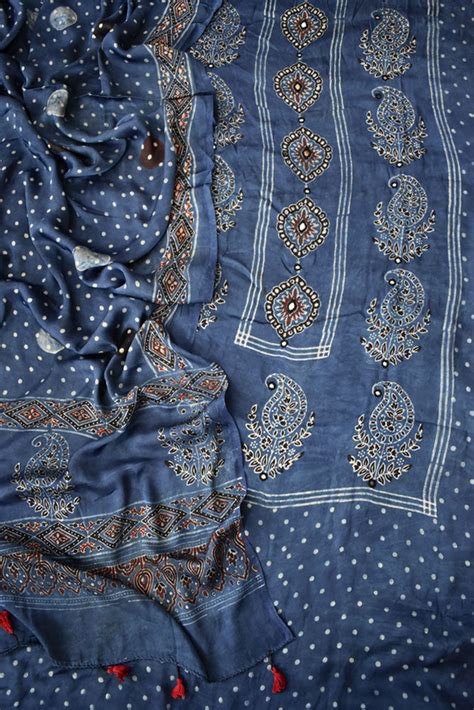 Silk Suits / Combos – India1001.com