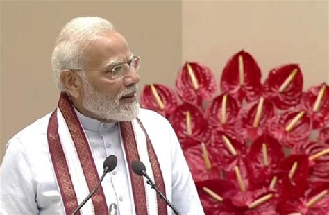 पीएम मोदी की झुग्गीवासियों की बड़ी सौगात, लाभार्थियों को 3000 फ्लैट्स ...