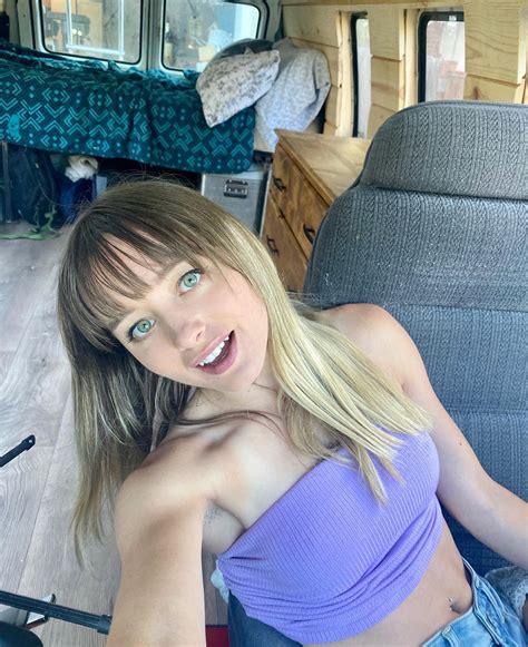 I switched my van for a car to save money and now make $4k a month - here's what I did so you ...