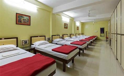 WADIKAR BHAKTA NIWAS (Kolhapur, Maharashtra) - Hotel Reviews & Photos ...
