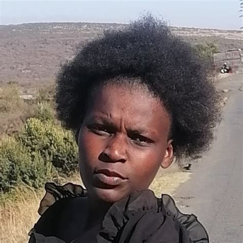 Xolile - English teacher - ₹1082/h