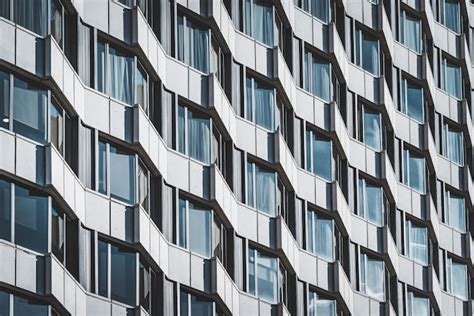 Irregular Building 的图像结果