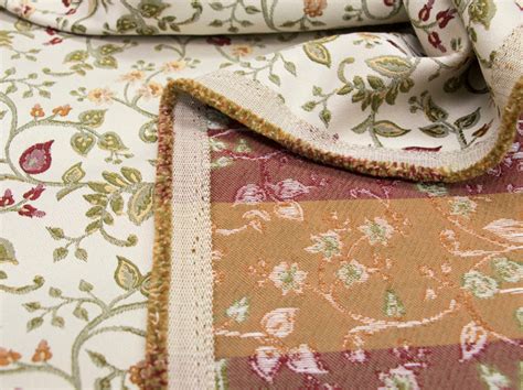 #knowyourfabric – Confused between Jacquard & Brocade? Well, we ar