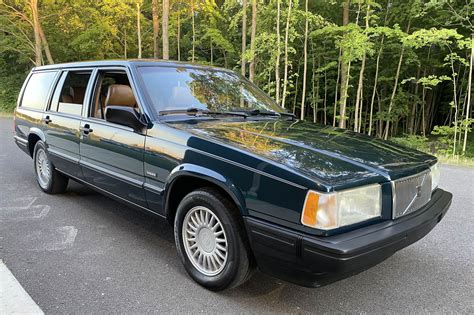 No Reserve: 1993 Volvo 940 Wagon for sale on BaT Auctions - sold for $11,000 on September 13 ...