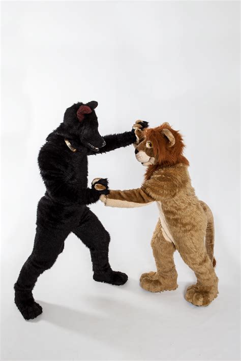 Wolf vs. Lion — Weasyl