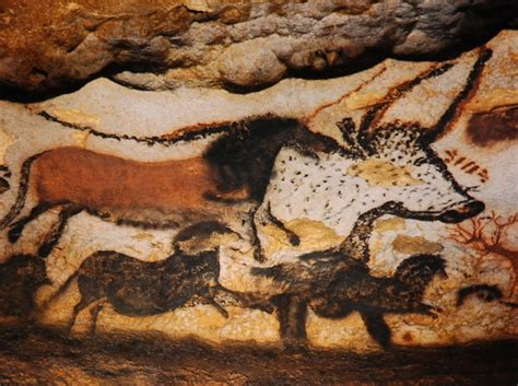 Lascaux: Early Color Photos of the Famous Cave Paintings, France 1947 ...