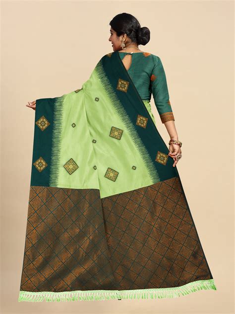 Shop for Womens Silk Sarees - Best Collections at Best Prices | Ramraj ...