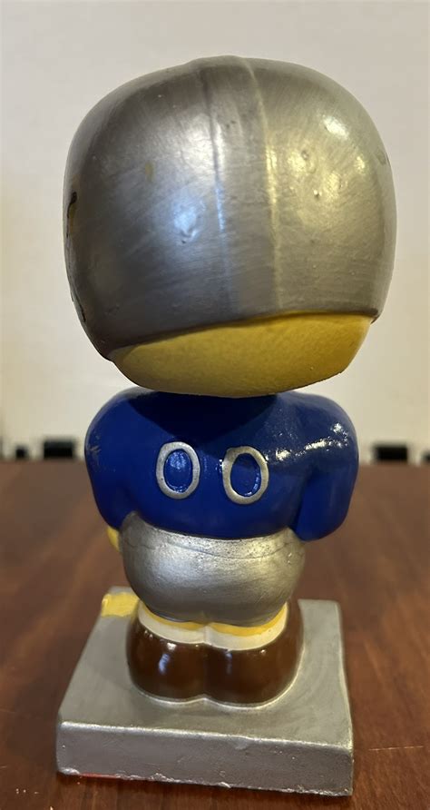 Lot Detail - 60's DETROIT LIONS "SQUARE BASE" BOBBING HEAD