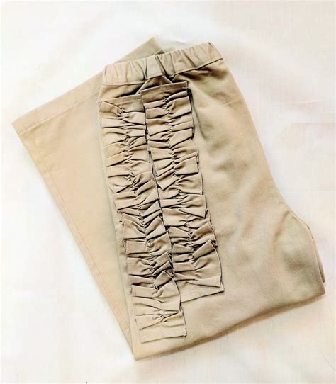 フリルパンツ/ベージュ/Mサイズ | moco*