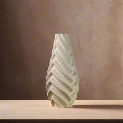 White ceramic vase, exclusive design made with 3d Printing | CeraPrint