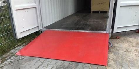 Loading and unloading ramp for container on the ground in Torcy-en ...
