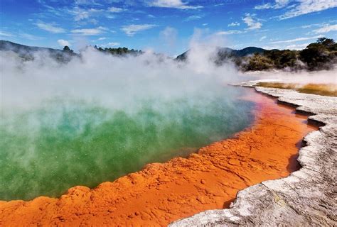 WAI-O-TAPU GEOTHERMAL WONDERLAND, ROTORUA - GROUP DAY TOUR FROM ...