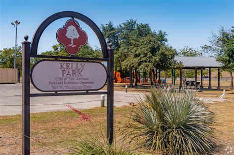 About Collins Gardens | Schools, Demographics, Things to Do - Homes.com