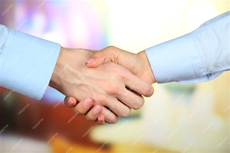 Bussiness Handshaking Walppaper 的图像结果