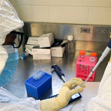 La course vers le développement d’un vaccin contre la maladie à virus Ebola