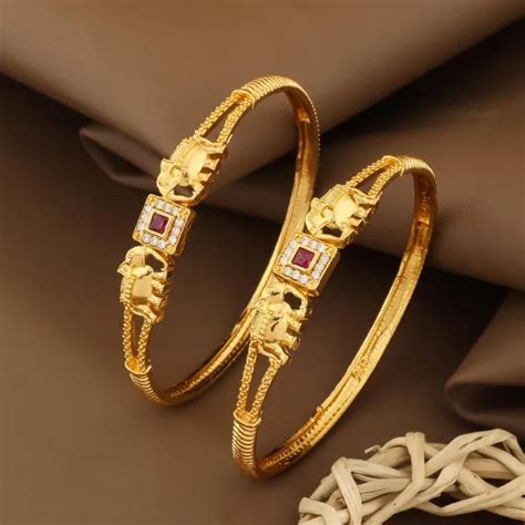 20 Carat Jewellery ( kalyani jewellers) Square Pink Ruby & Ad Diamond ...