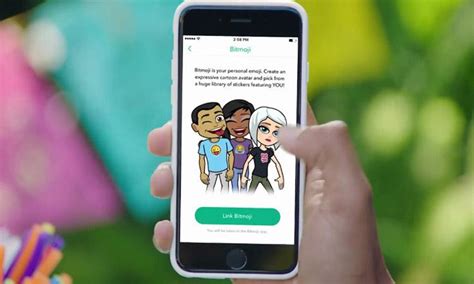 Snapchat will allow putting Bitmoji 3D on profile