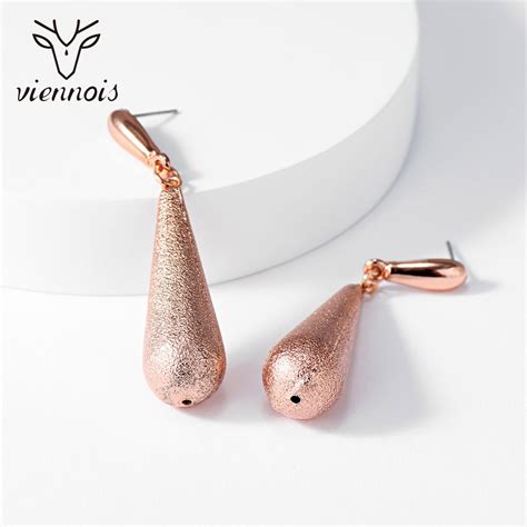 Low Cost Zinc Alloy Medium Dangle Earrings with Low Cost