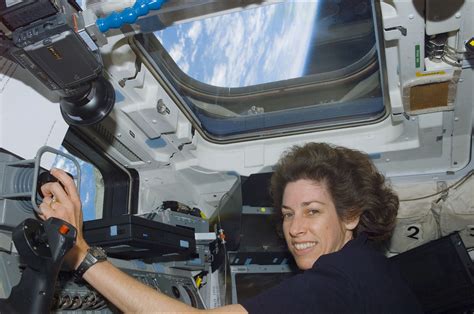 Ellen Ochoa Astronaut