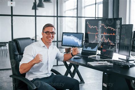 Stock Business Professional 的图像结果