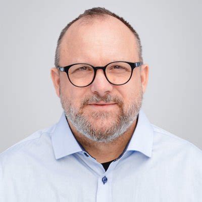 Employees | ColliCare Logistics