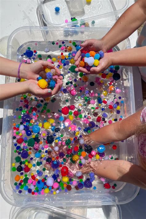 Pom-Pom Water Table Sensory Activity - Friends Art Lab