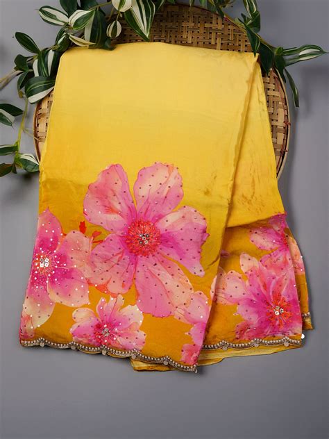 Crepe Saree With Floral Print Scallop Border Kardana Sequence Work - L ...