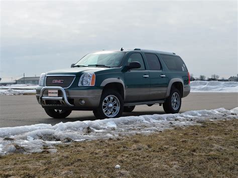 2008 GMC Yukon XL Remington Edition at Kansas City Spring 2013 as T132 - Mecum Auctions