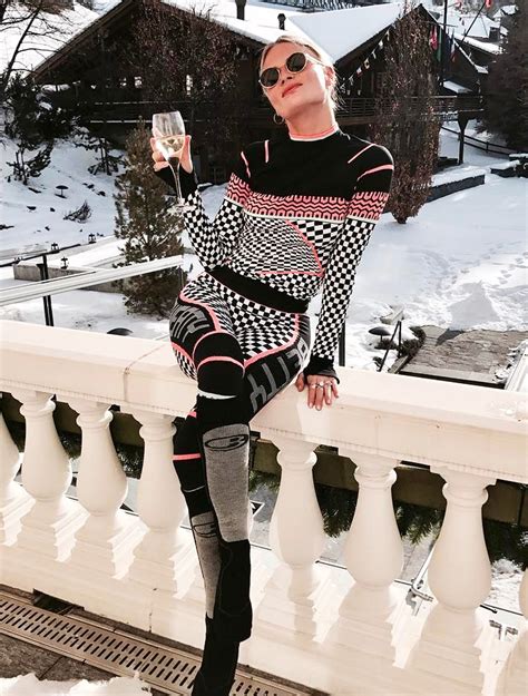 These Buys Prove You Can Do Après Ski Style Off the Slopes | Who What Wear