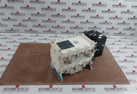 Socomec Mcos 400A 4 Pole Bypass Changeover Switch 63A-3150A – Aeliya Marine