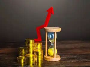 FD Interest rate: Should you wait for FD interest rate to reach 9% or ...