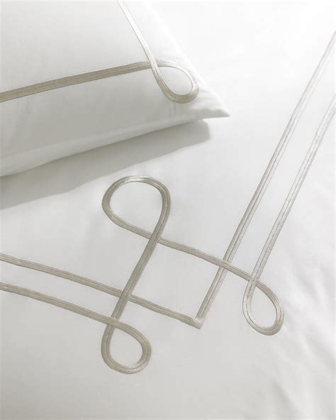 Bedding-Bundle-Moonlight-Southport-Sateen-Duvet-Shams-brand-x1390_CV1