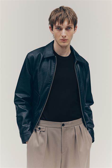 Slim Fit Fine-Knit Sweater - Black - Men | H&M US