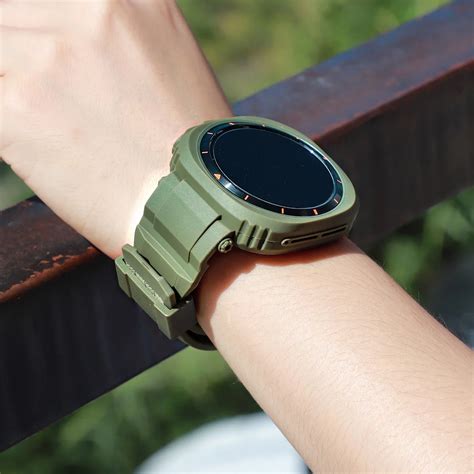 Силиконовый ремешок для Samsung Galaxy Watch 7, цвет в ассортименте ...
