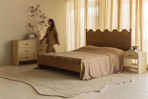 Solid Wood Bed Frame — Queen Size | Mamta Handicraft