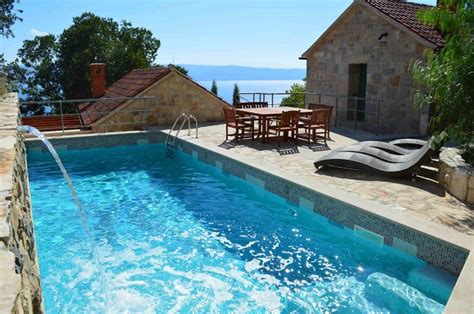 Villa 3 Grazie**** - Villas & holiday homes in Central Dalmatia ...