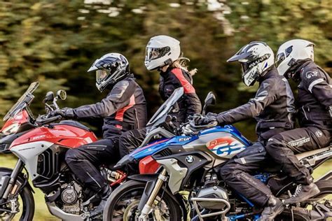 Rezultat imagine pentru Cardo Software Update