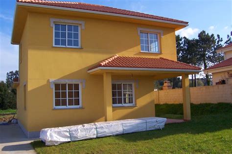 Resultado de imagen de color fachada casa ocre claro | Exteriores de ...