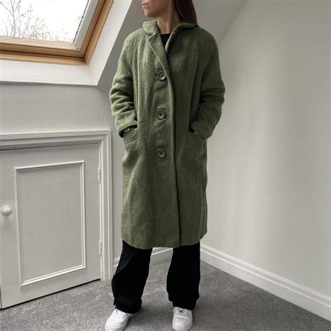 🔥 Vintage green wool coat. Insane blended wool... - Depop