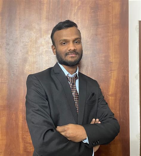 Engineers World - Leading Innovation in Technology