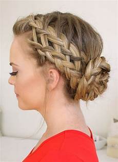 Simple Bun Hairstyles by 101 Easy Bun Hairstyles For Hair And Medium Hair Simple Bun Hairstyles