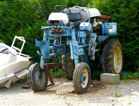 Weird Vehicles Compilation 的图像结果