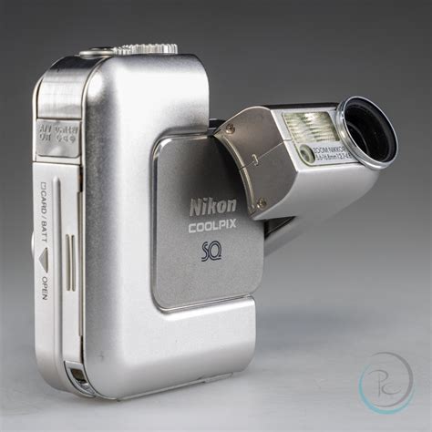 2003 година - Nikon Coolpix SQ
