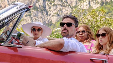 Another Simple Favor Reviews