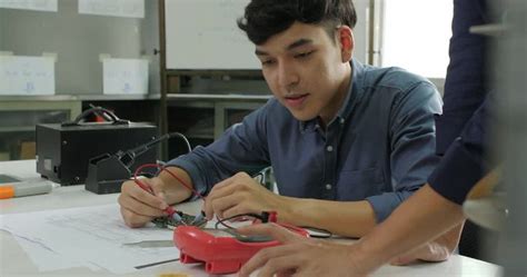 How to Study Electronics 的图像结果