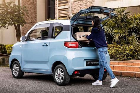 Image result for Mobil Wuling Mini