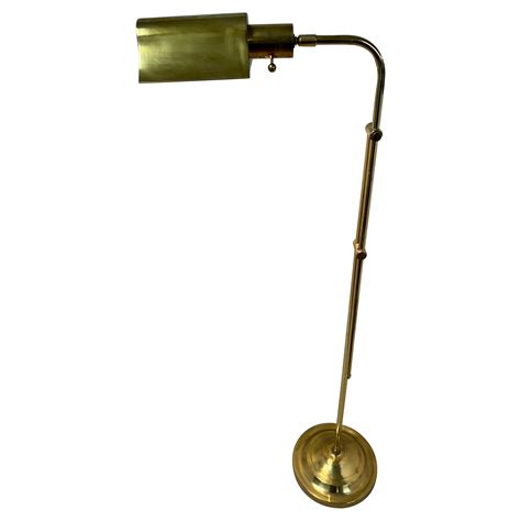 Stiffel Brass Floor Lamp With Round Lucite Table at 1stDibs | stiffel ...