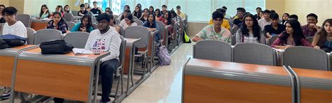 NARSEE MONJEE COLLEGE OF COMMERCE & ECONOMICS (Autonomous)